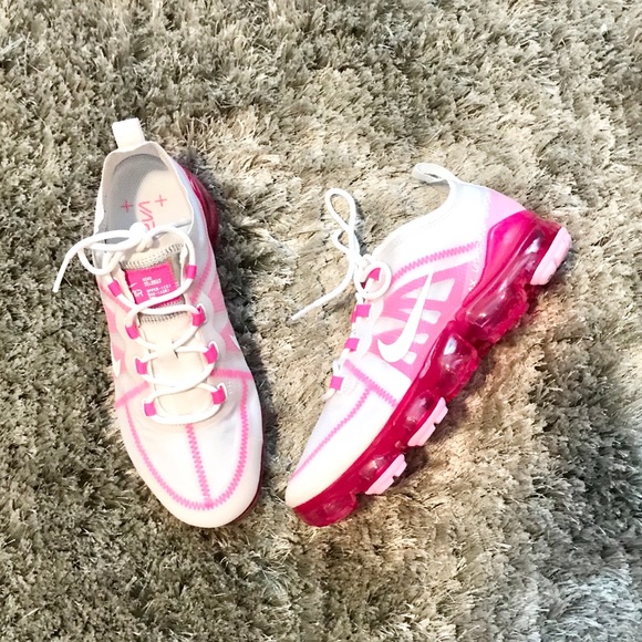 vapormax utility pink